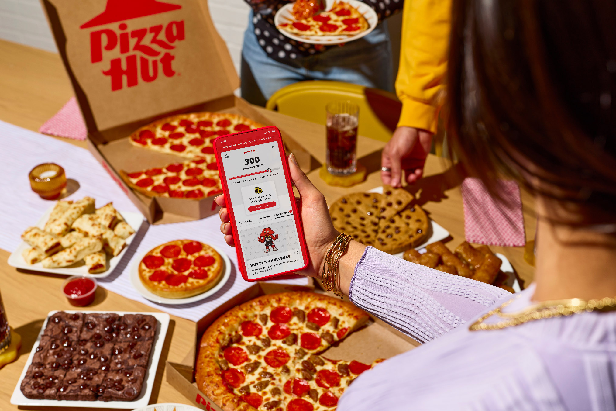 Pizza Hut app preview